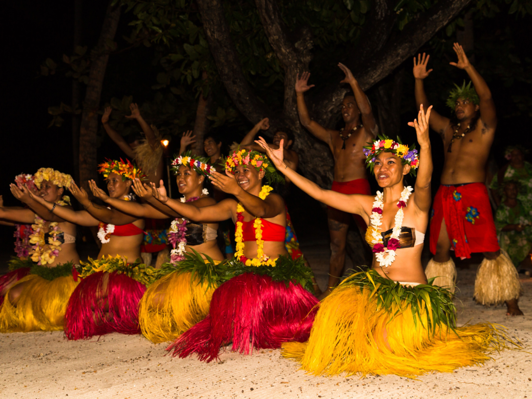 Hula Dancers on Hawaii